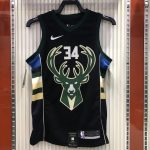 Camiseta preta com decote em V e tema de cabeça de alce, Milwaukee Bucks, número 34 Giannis - Imagem 3