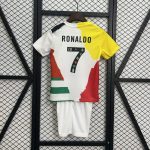 Conjunto de Camisa Infantil Edição Carreira do Cristiano Ronaldo 2025–2026 - Imagem 4